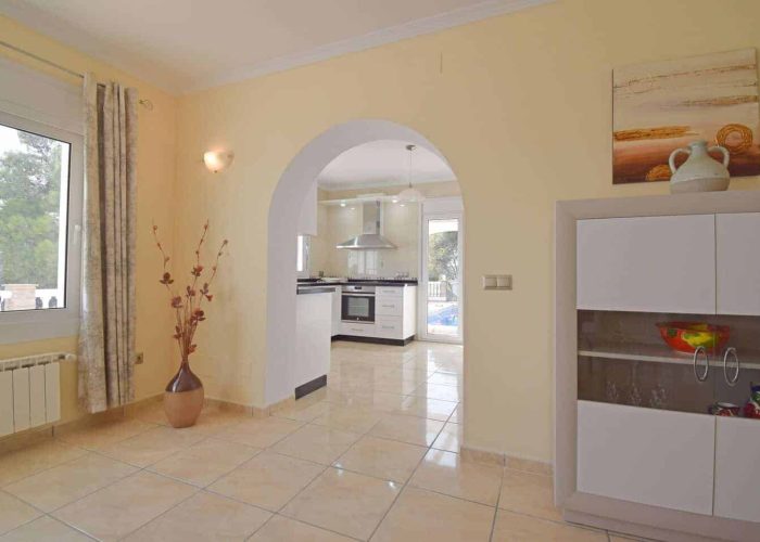 Living-Dining Room 03